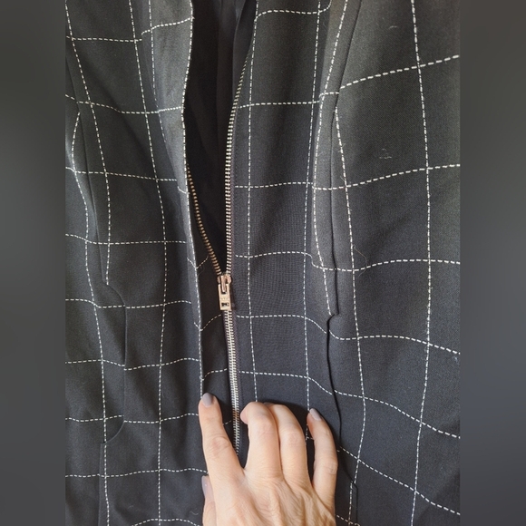 Bebe Womens Black/White Checkered Full Zip Jacket Size 2 - Picture 4 of 9